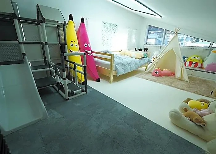 Hotel Premium 3600sqft House In Gangnam #kids#rooftop#8p Seul